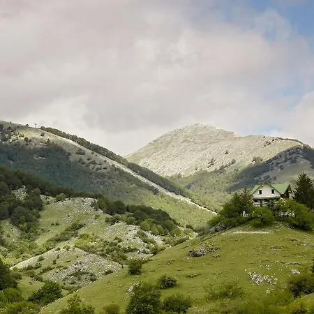 Valle Del Lupo 2* Pescasseroli