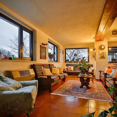 Hotel Valle Del Lupo
